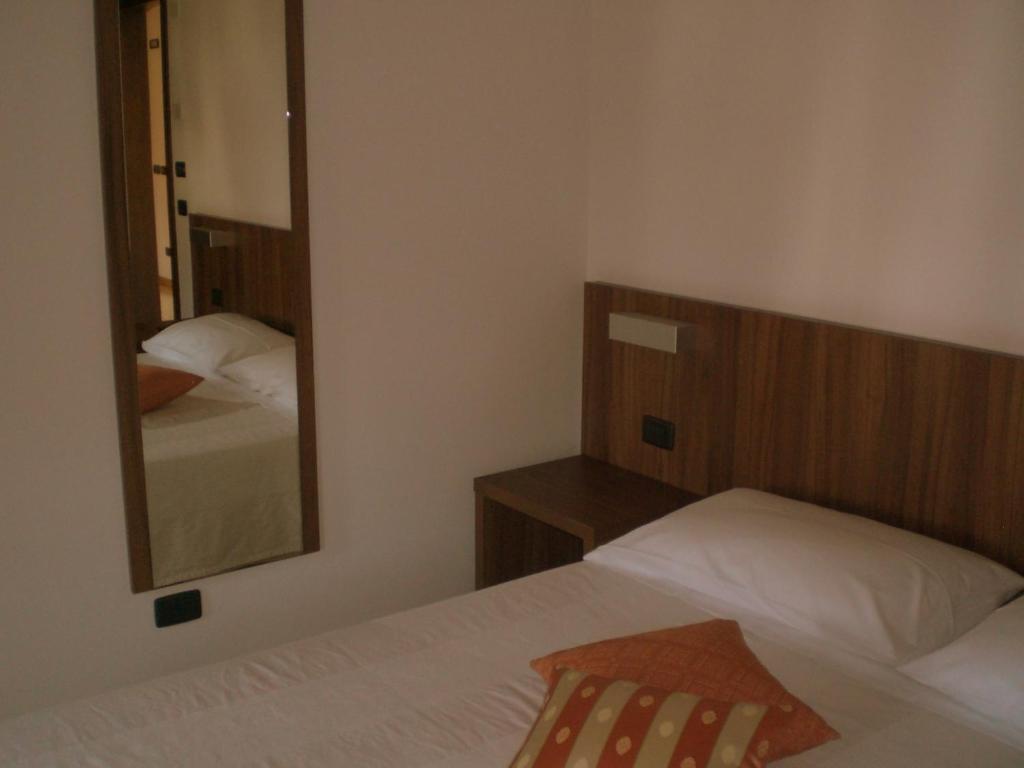 Hotel C25 Ponzano Veneto Bilik gambar